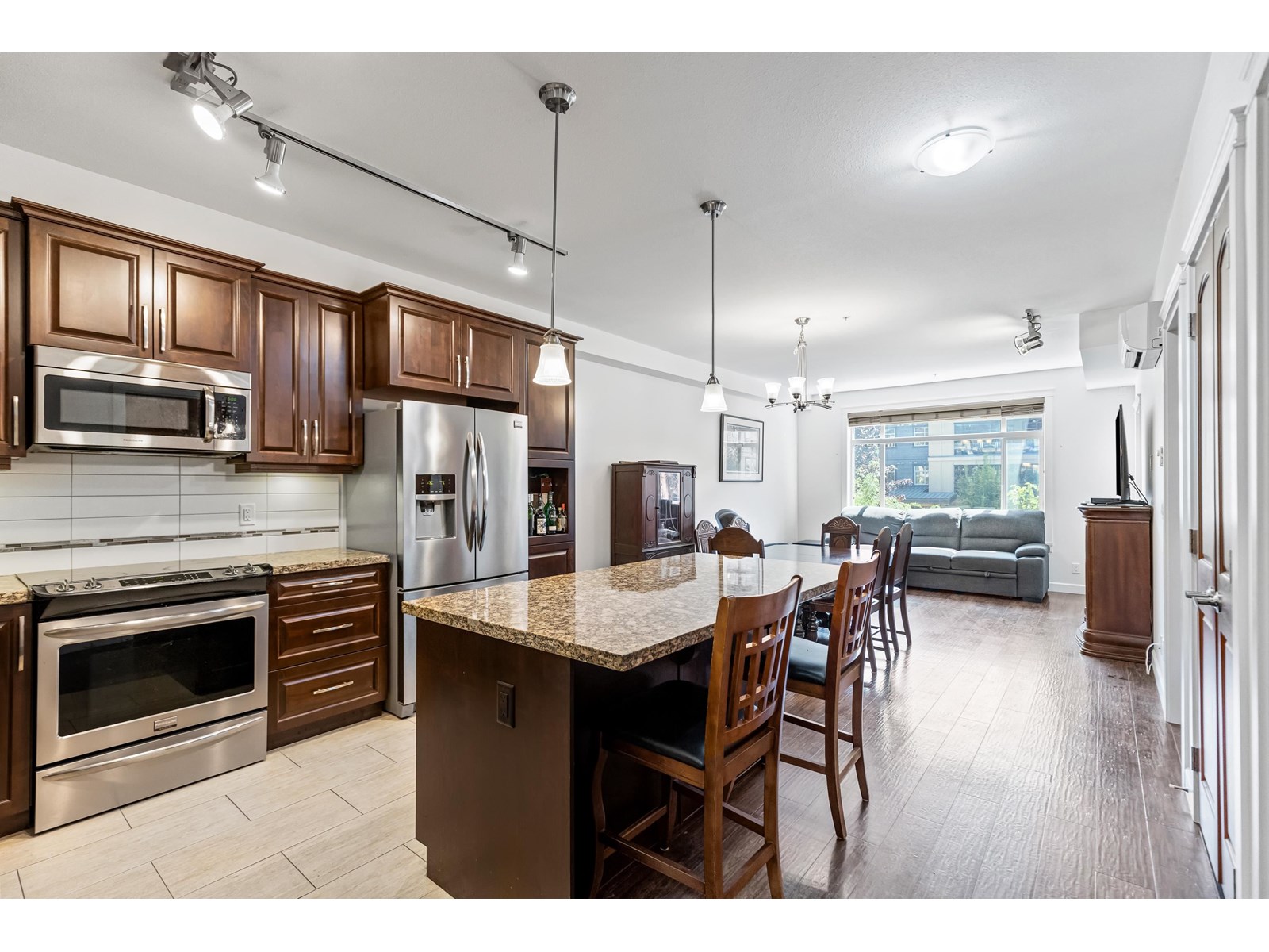 8258 207a Street Unit 356, Langley, BC V2Y 0N4