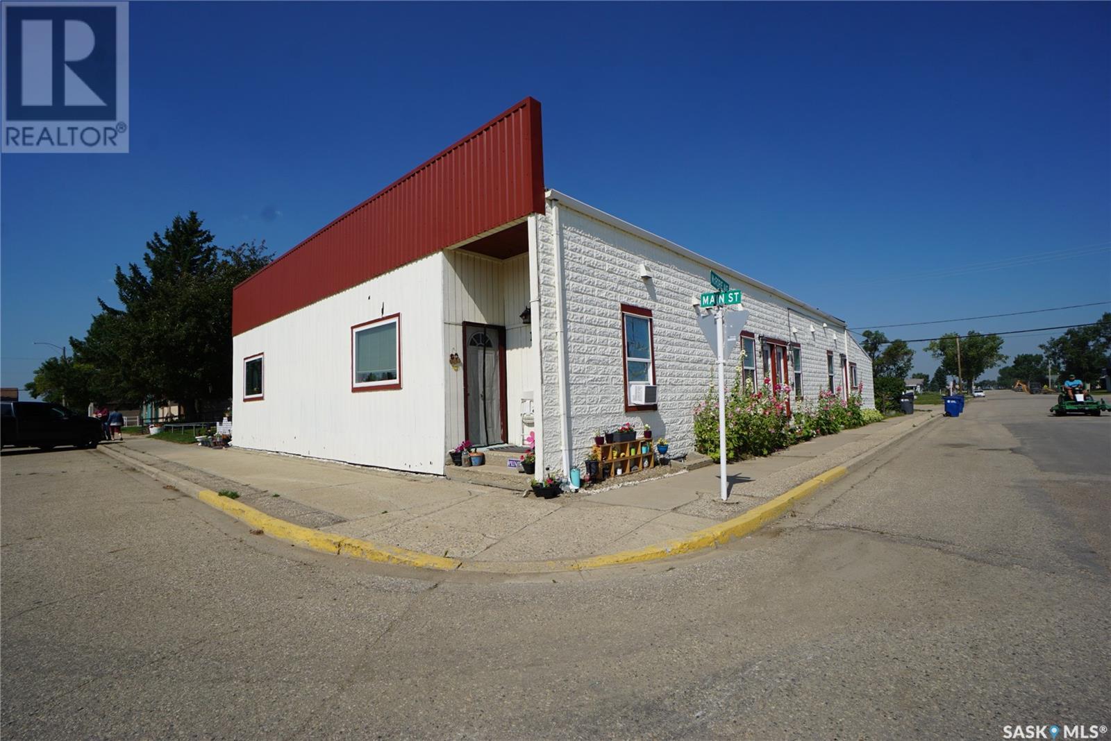 116 Main St, Avonlea, SK S0H 0C0