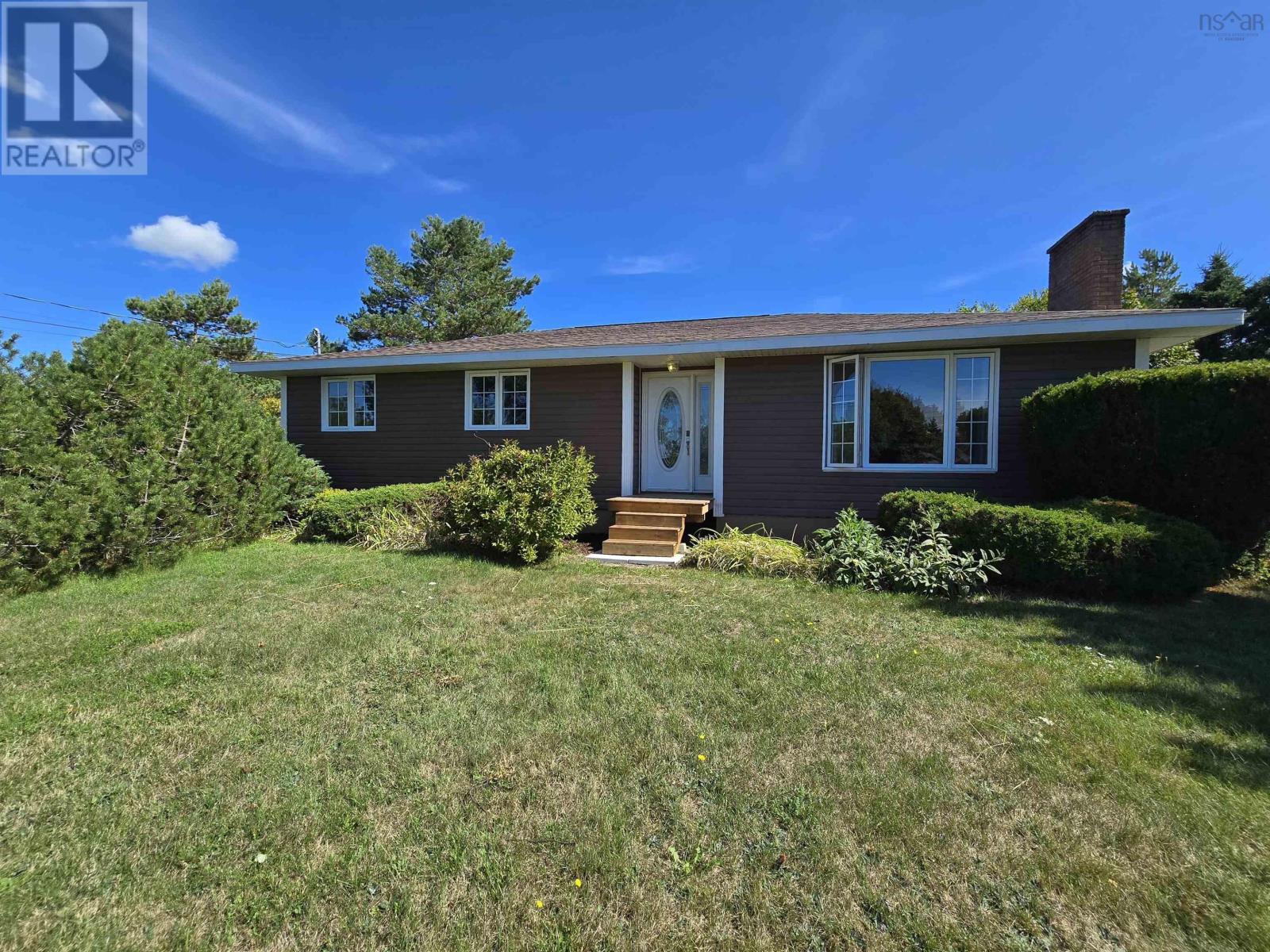 87 Green Meadows Dr, Howie Centre, NS B1L 1C7