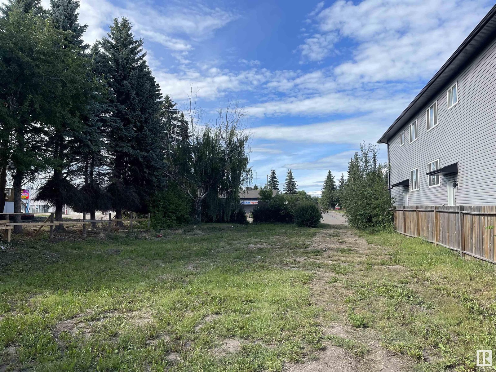 50 Av Unit 4915 #4915, Legal, AB T0G 1L0