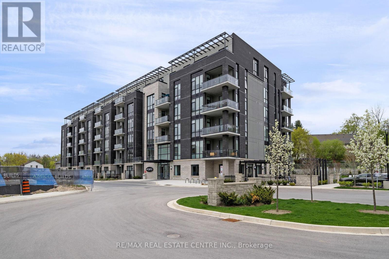 513 42 Mill St, Halton Hills Georgetown, ON L7G 0P9