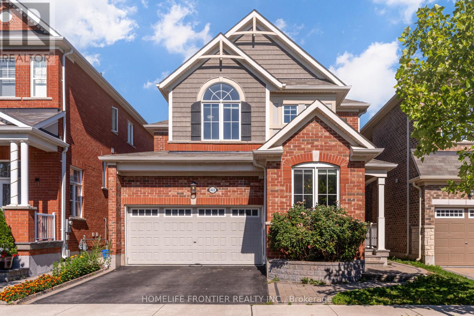 422 Hinton Ter, Milton Fo Ford, ON L9E 1E1