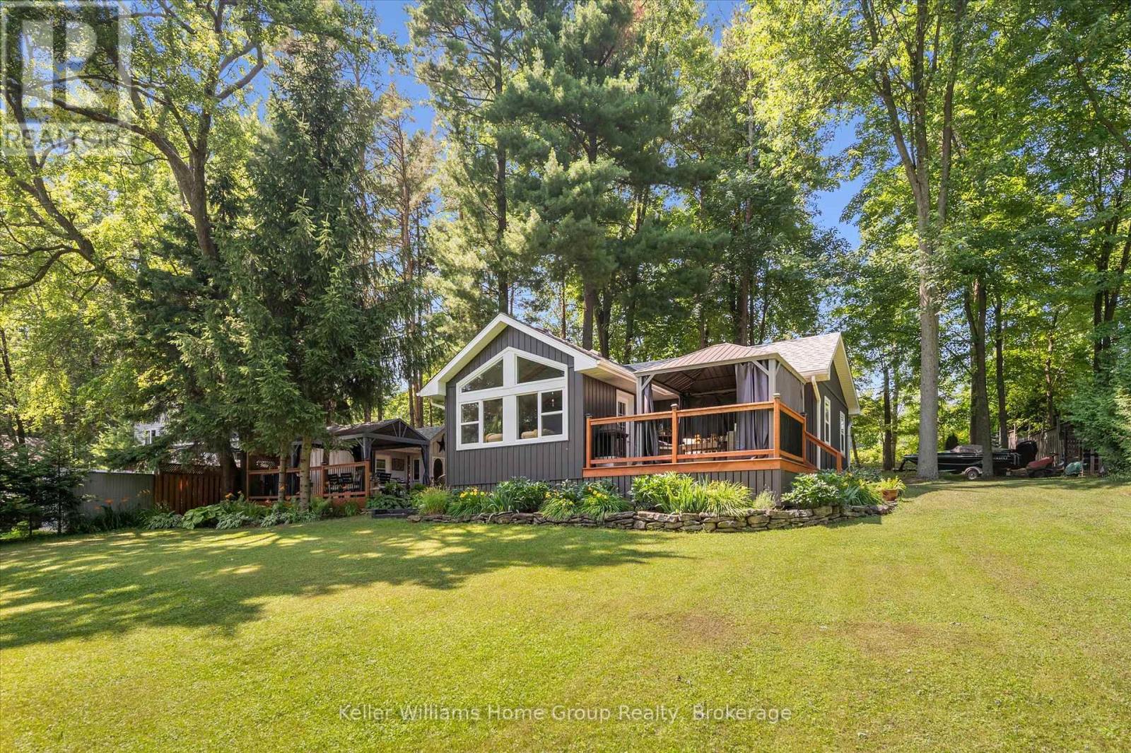 516 Fifth St N, Centre Wellington, ON N0B 1J0