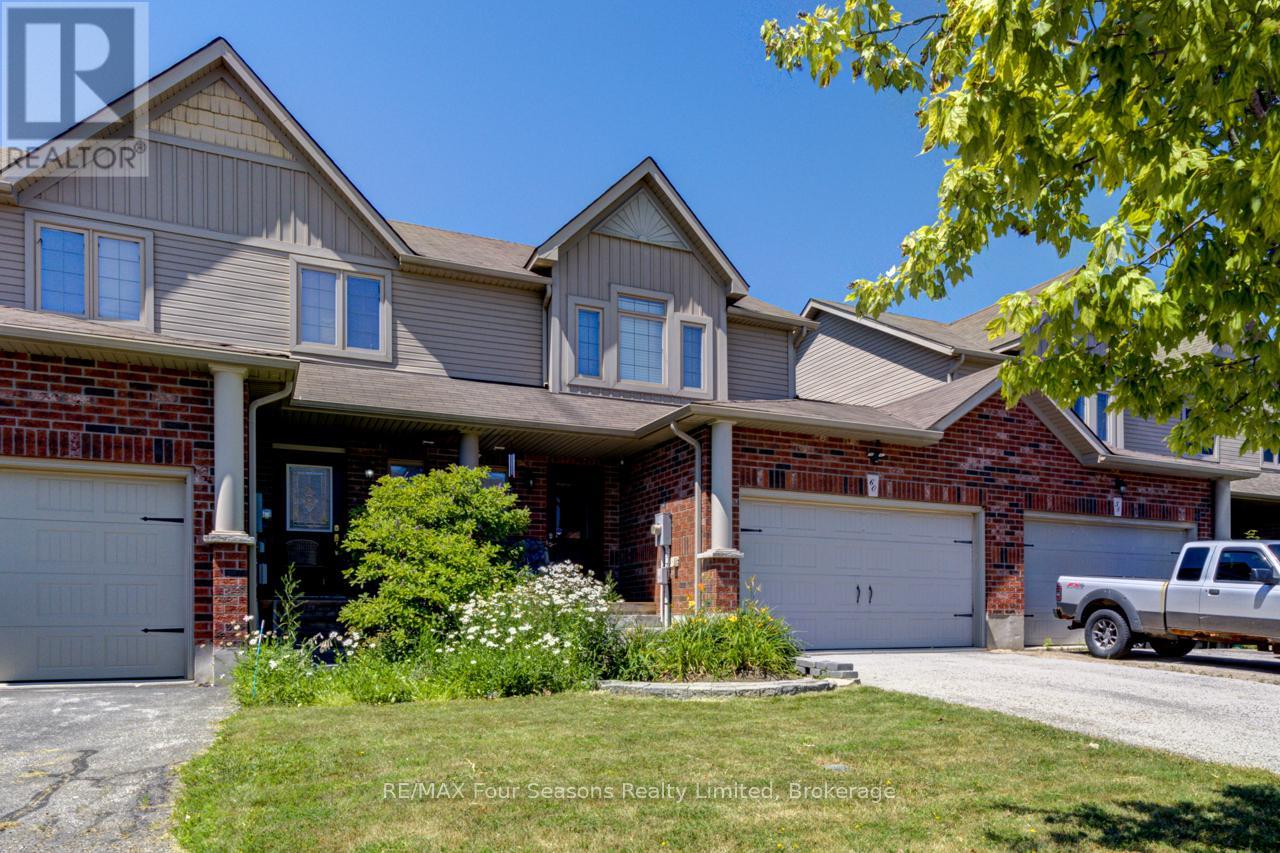 60 Barr St, Collingwood, ON L9Y 0E6