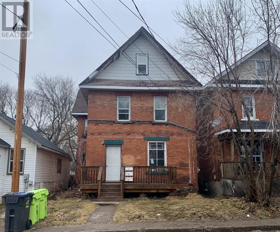35 Hughes St, Sault Ste. Marie, ON P6A 2W6