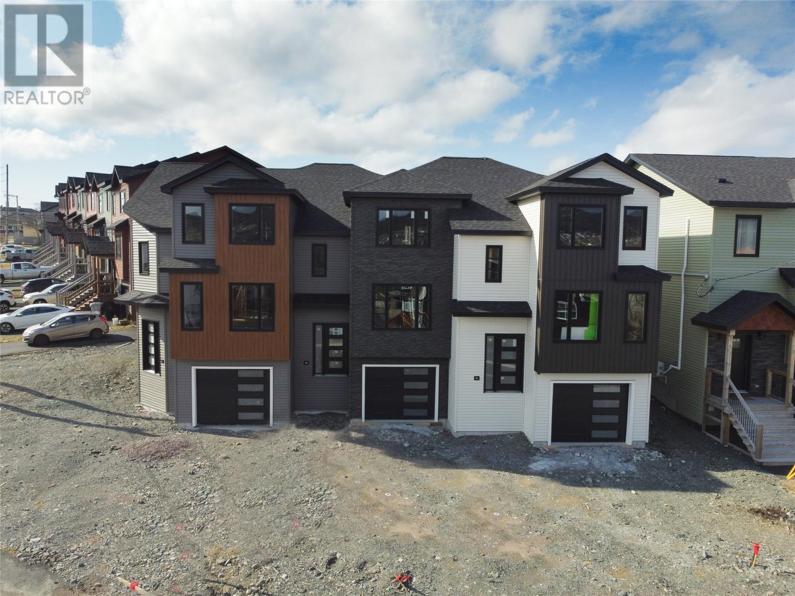 74 Beaumont St, St. John's, NL A1E 1R6