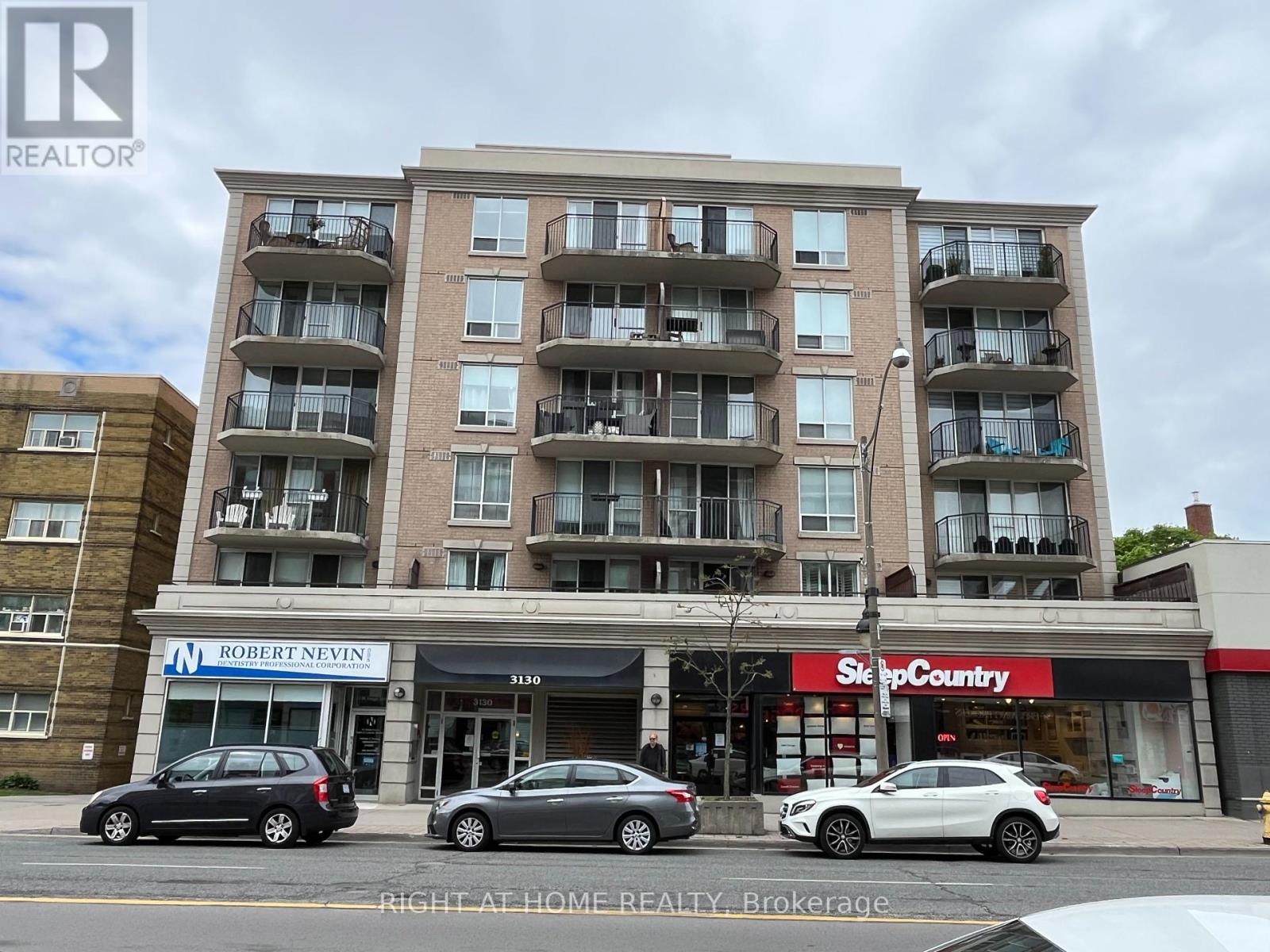 3130 Yonge St Ph1 St, Toronto, ON M4N 2K6