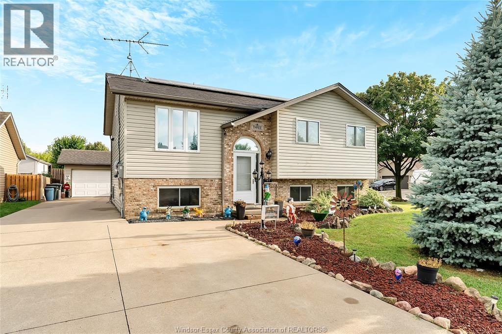 3 Hainer, Amherstburg, ON N9V 4A2