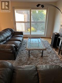 277 3060 Constitution Blvd, Mississauga, ON L4Y 3X8