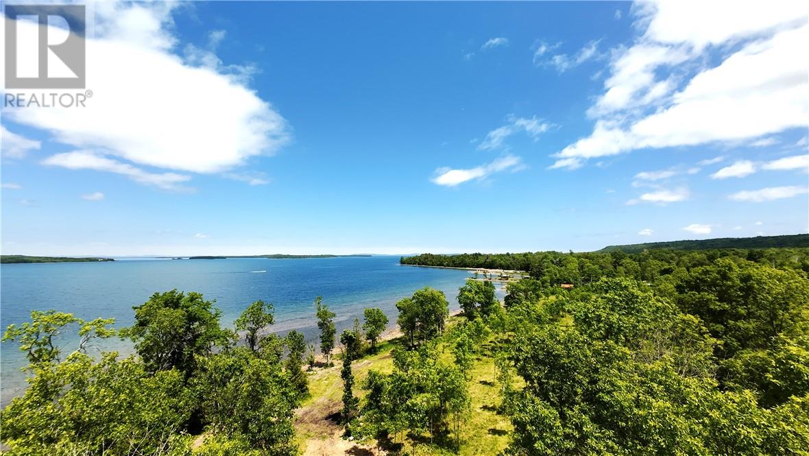 2 N Gokan Milkan, Northeastern Manitoulin and the Islands, ON P0P 1W0