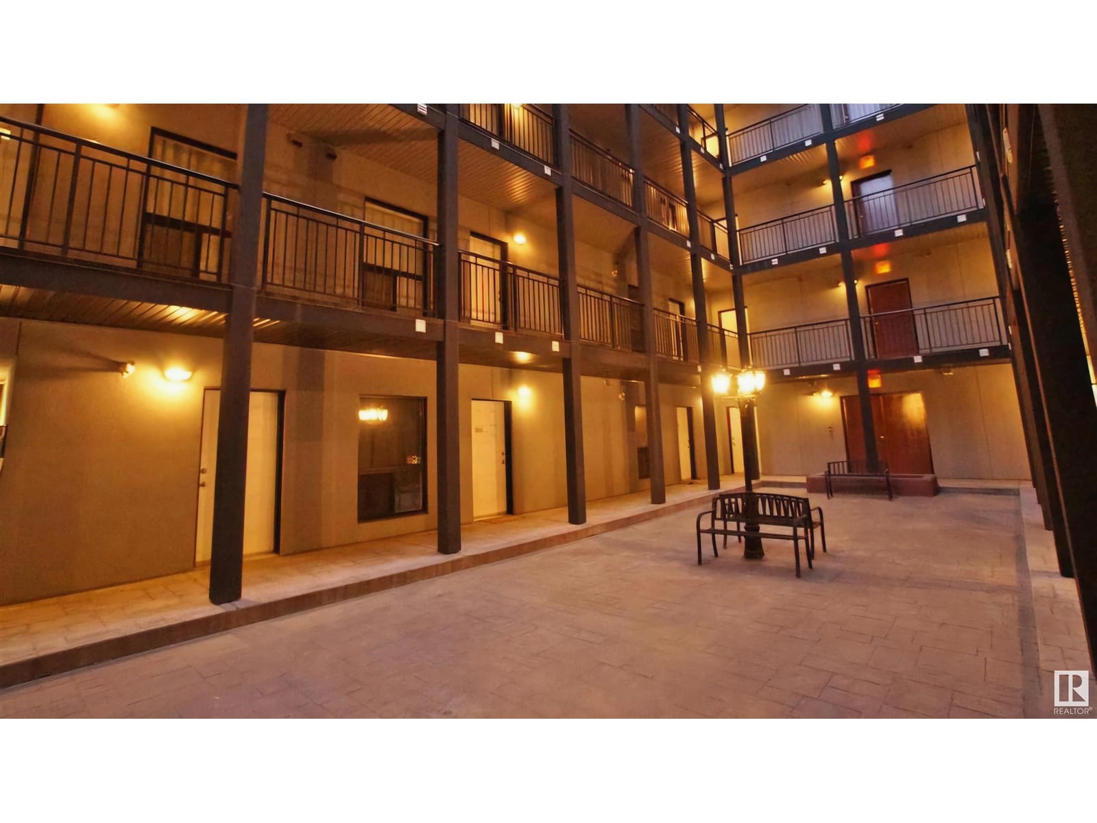 10518 113 Street #108, Edmonton, AB T5H 0C6