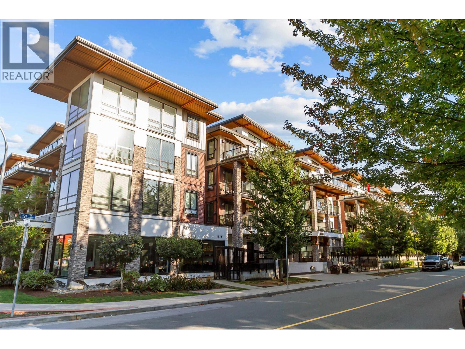 12460 191 Street Unit 316, Pitt Meadows, BC V3Y 2J2