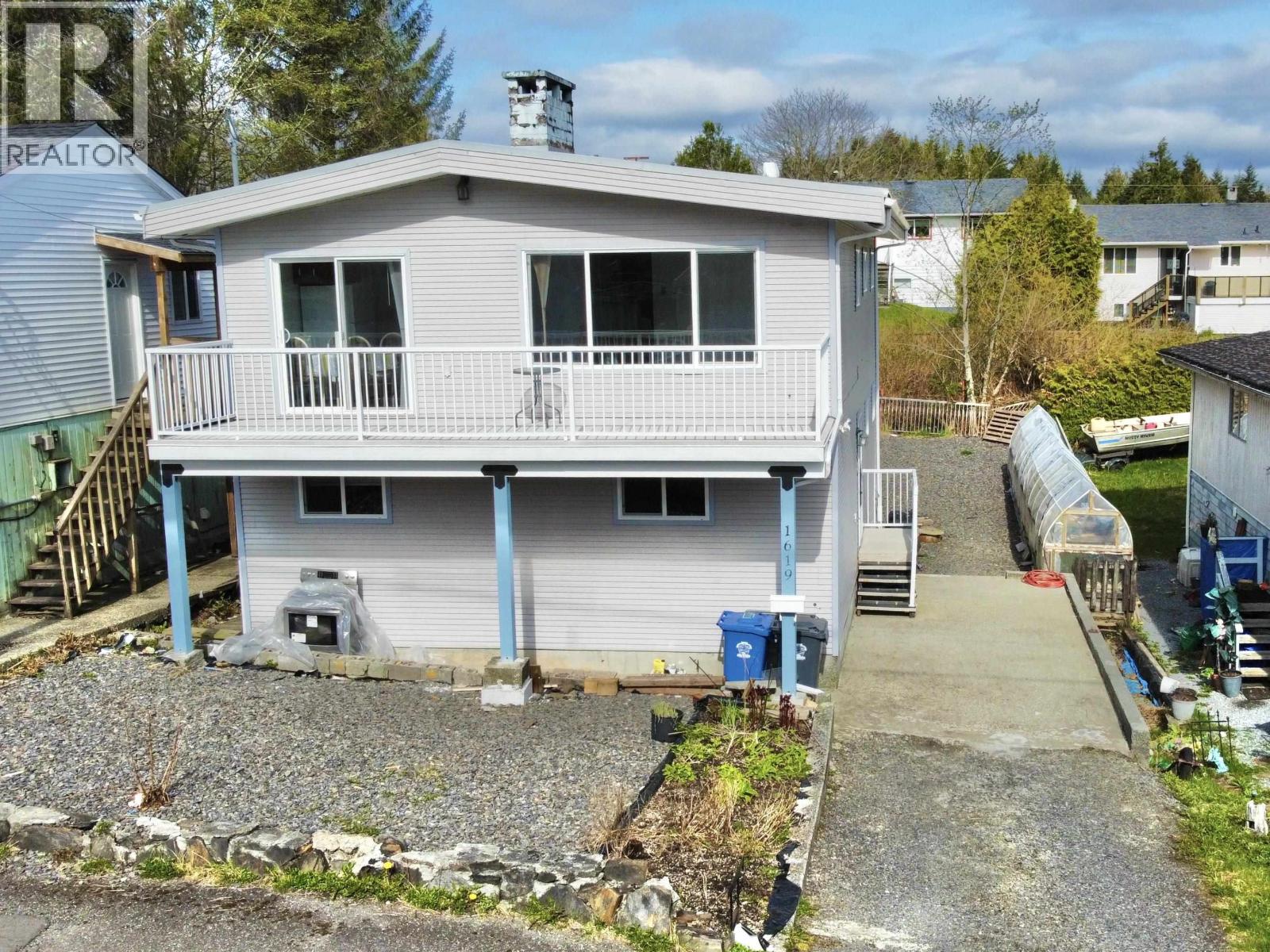 1619 Jamaica Ave, Prince Rupert, BC V8J 2Y7