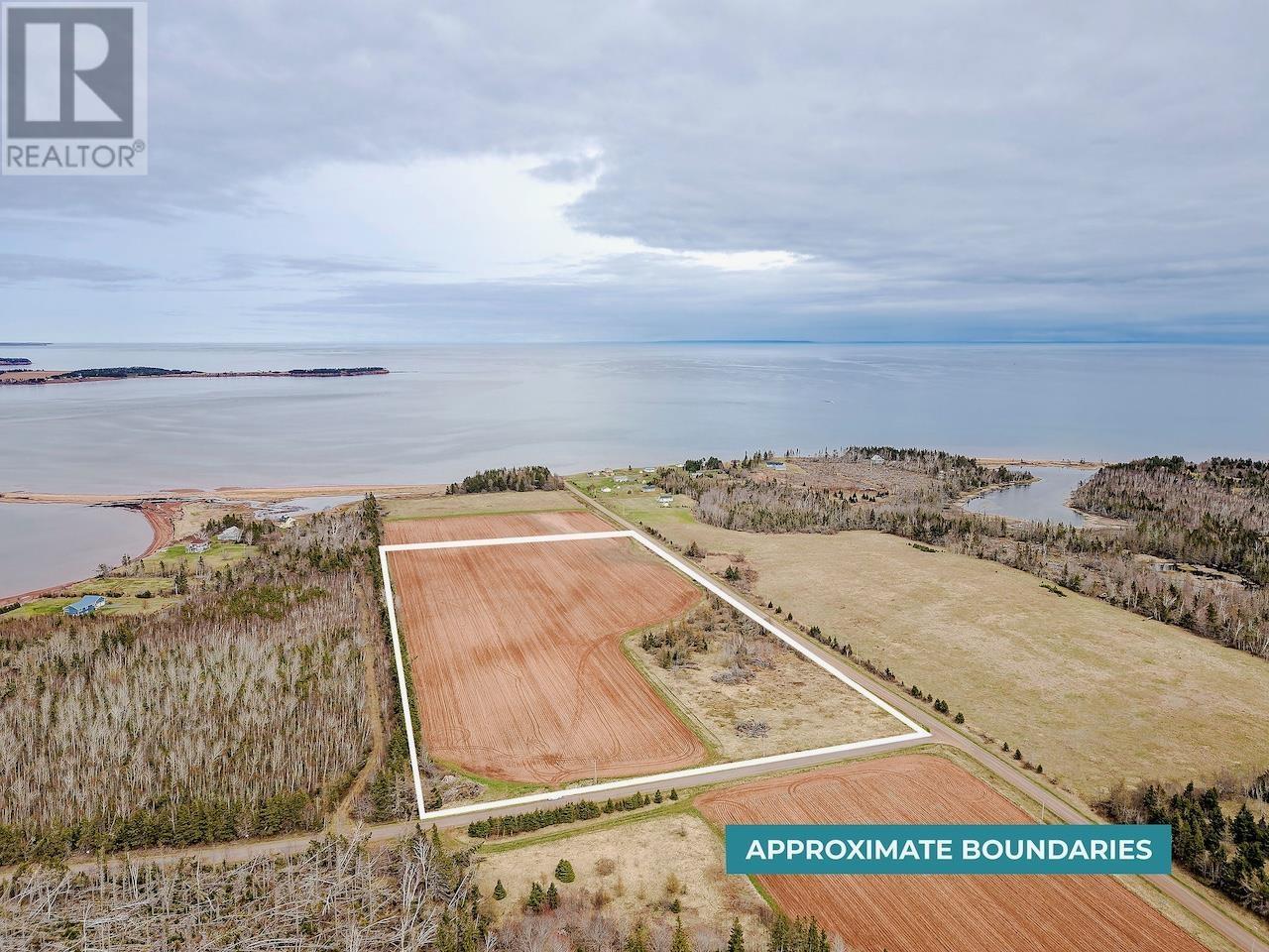 32 Long Wharf Rd, Cardigan, PE C0A 1G0