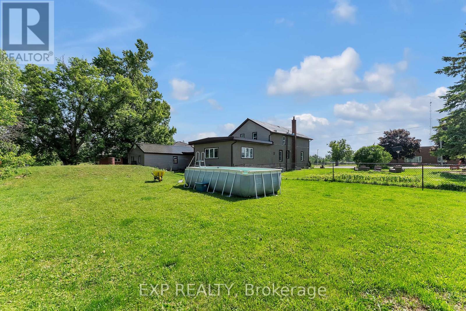 113 Pleasant Dr, Greater Napanee, ON K0K 2Z0