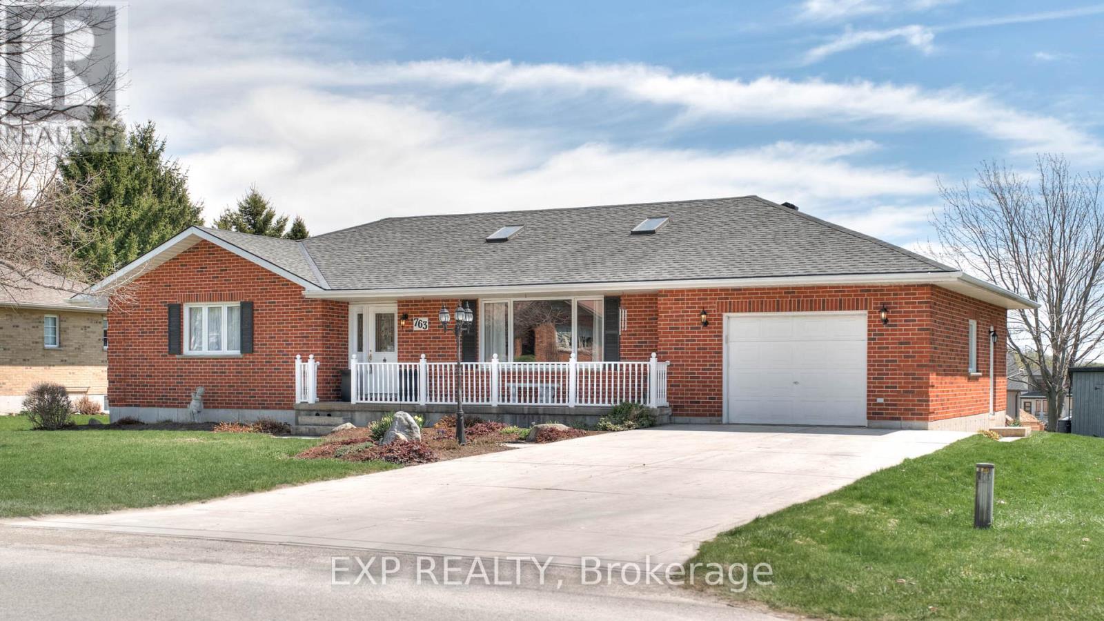 763 Sports Dr, Huron East, ON N0G 1H0