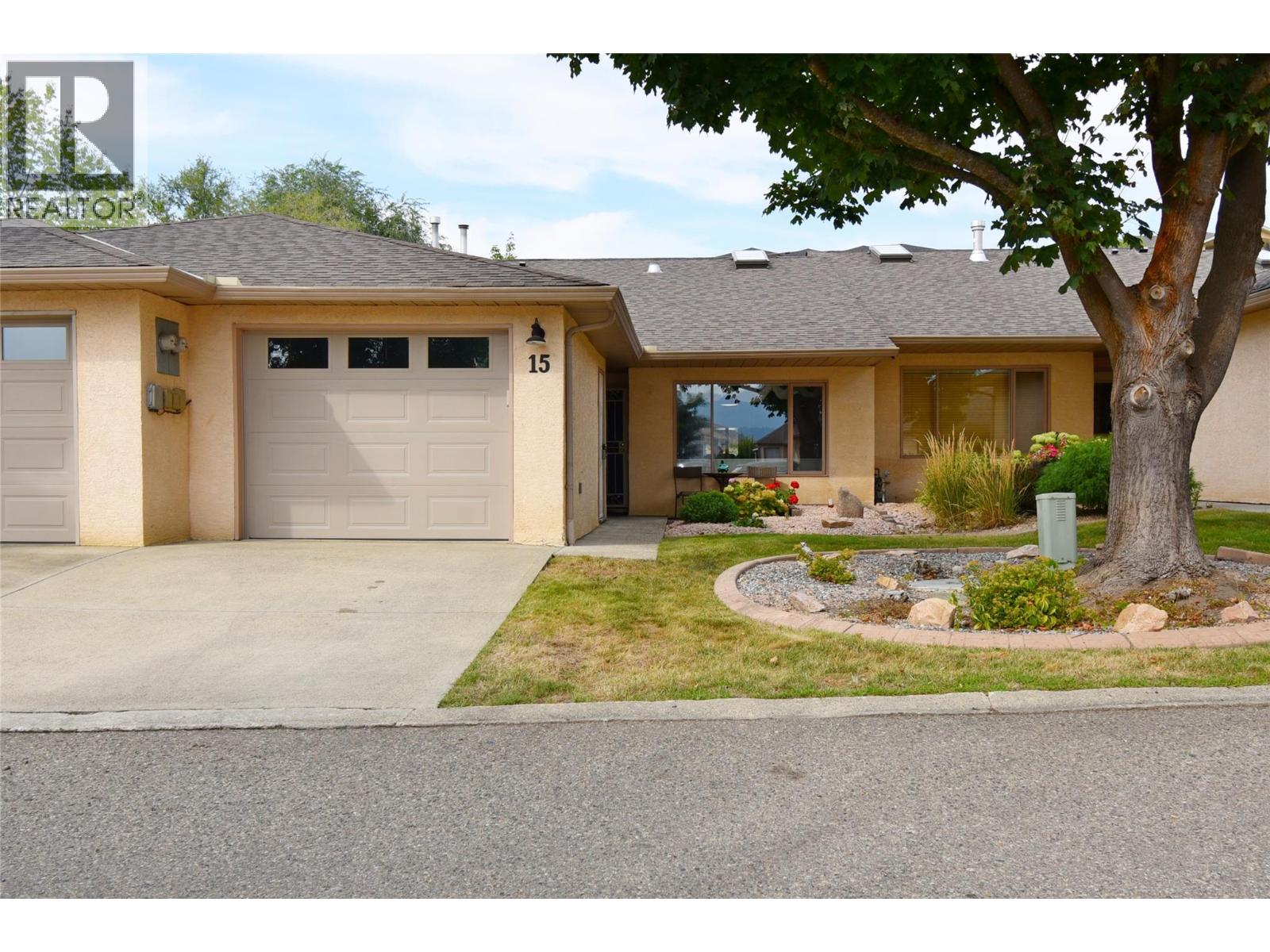 1001 30 Avenue Unit 15, Vernon, BC V1T 9H8