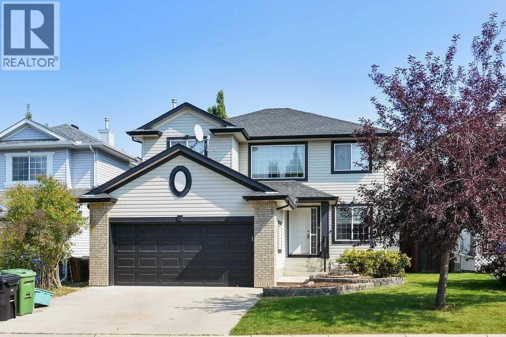 6 Royal Birkdale Ct NW, Calgary, AB T3G 5R5