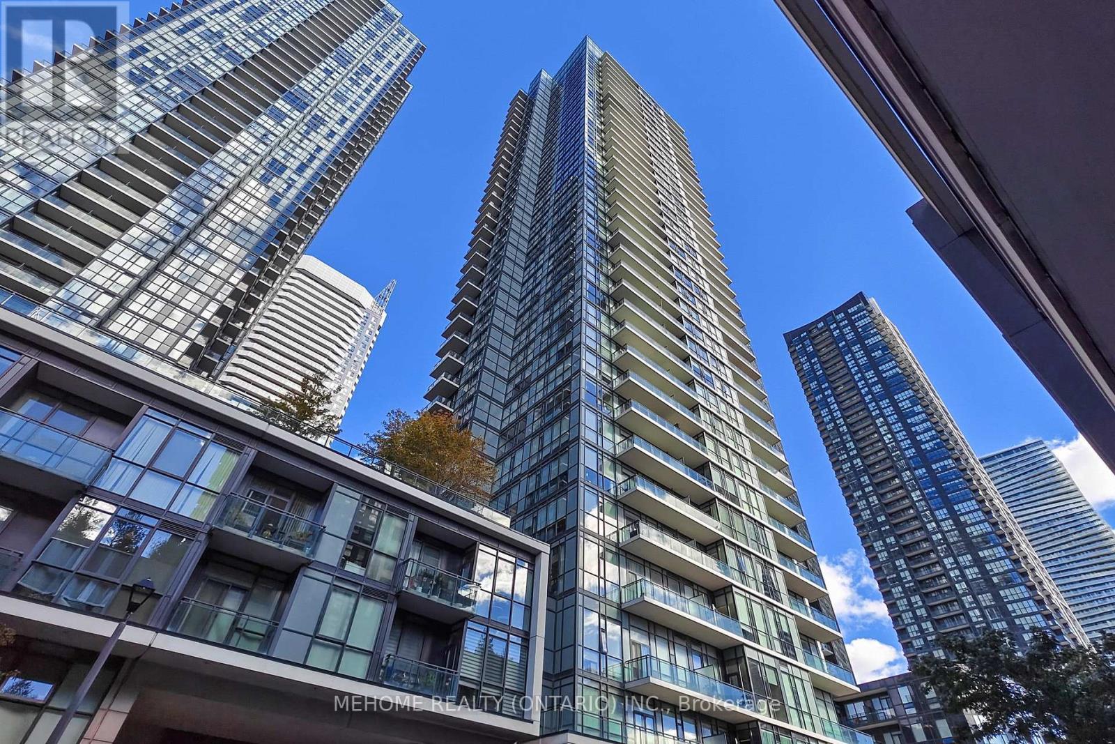 806 4065 Brickstone Mews, Mississauga, ON L5B 0G2