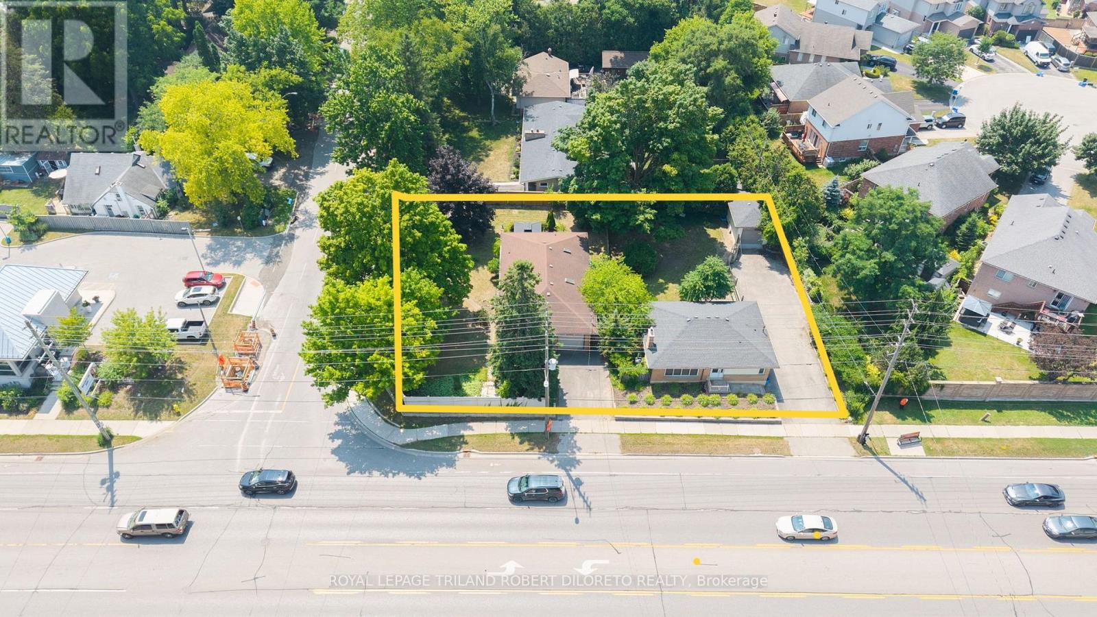 584 Wonderland Rd N, London, ON N6H 3A1