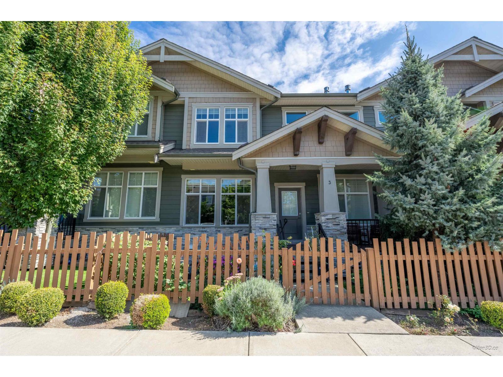 7138 210 Street Unit 3, Langley, BC V2Y 0V7