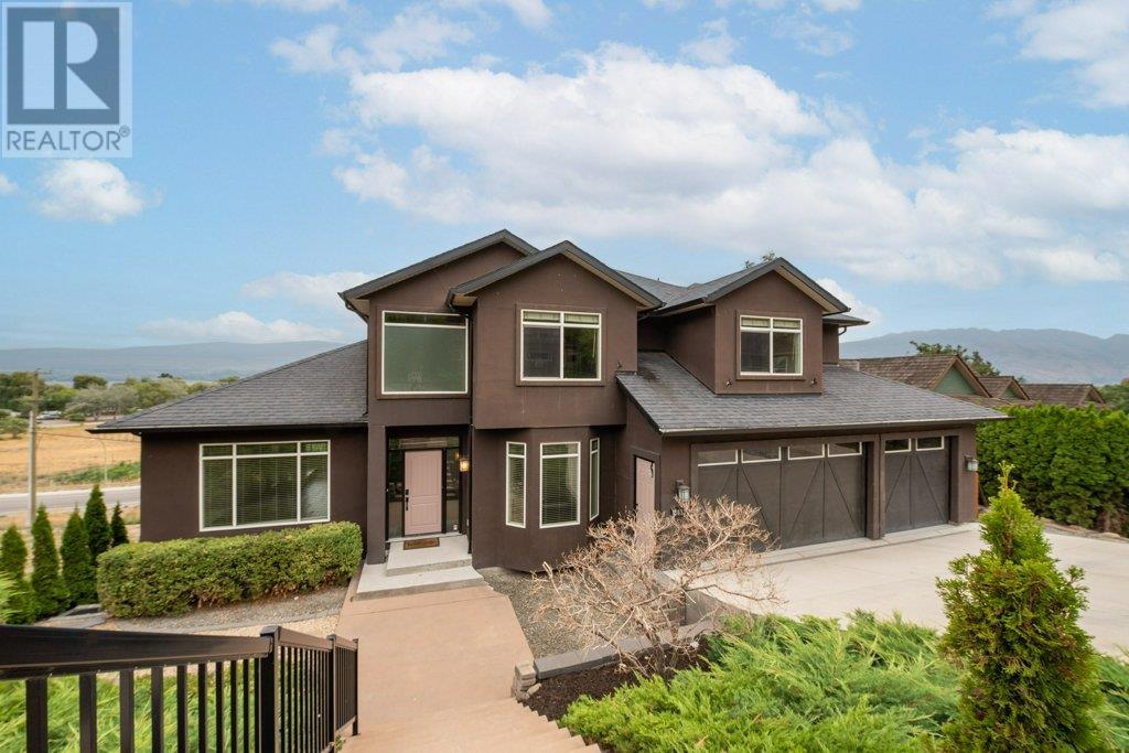 3613 Empire Pl, West Kelowna, BC V4T 1Y8