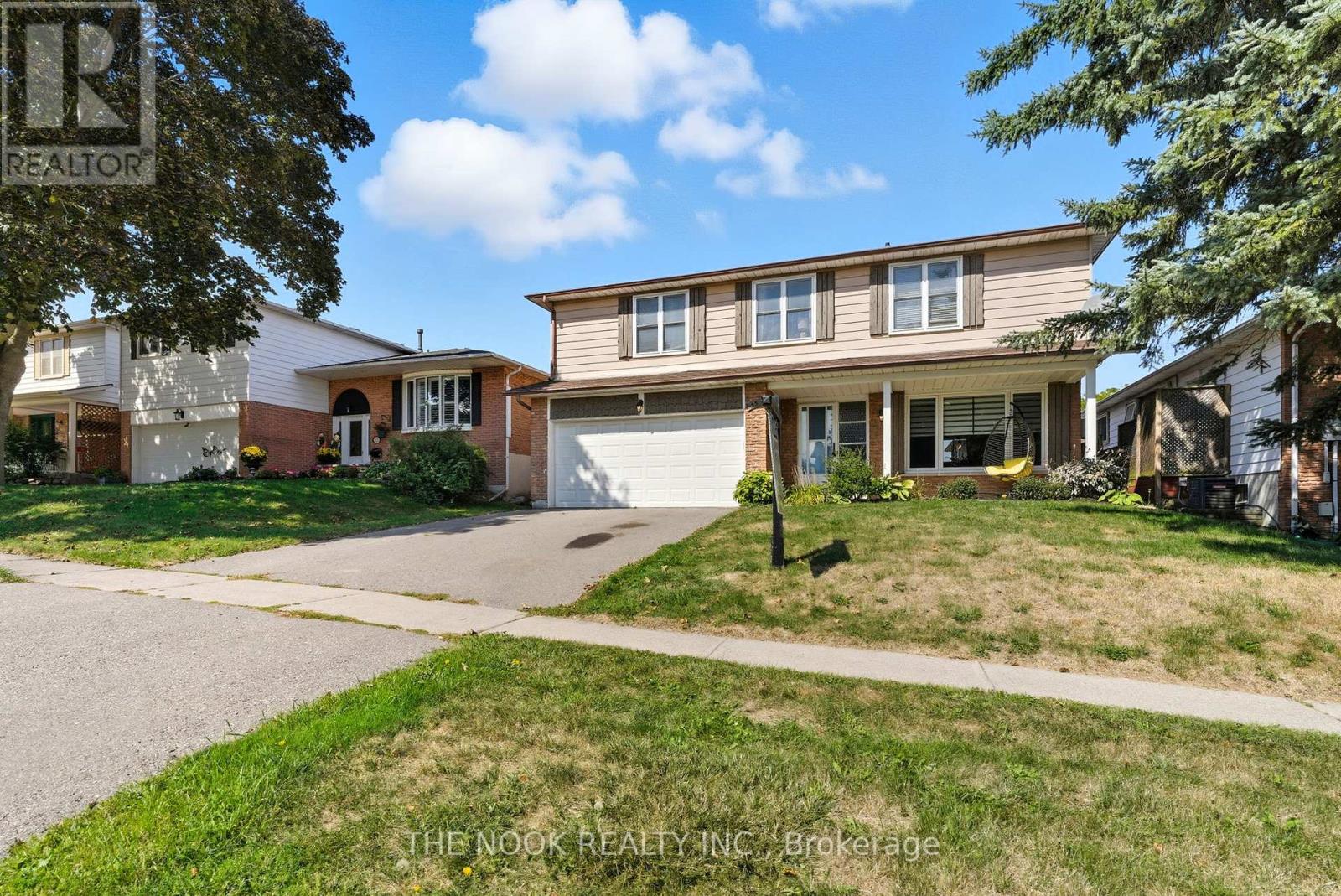 55 Rosalynne Ave, Clarington, ON L1C 3X7
