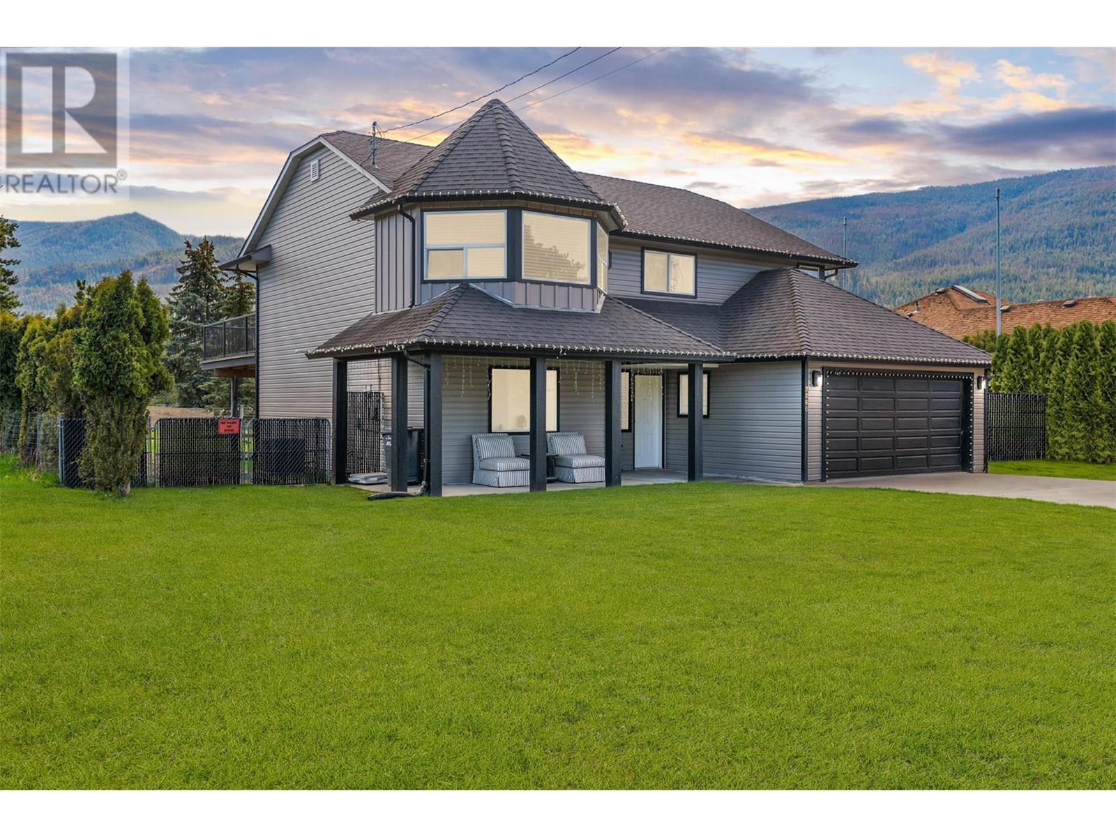 2260 Okanagan St, Armstrong, BC V4Y 0B7