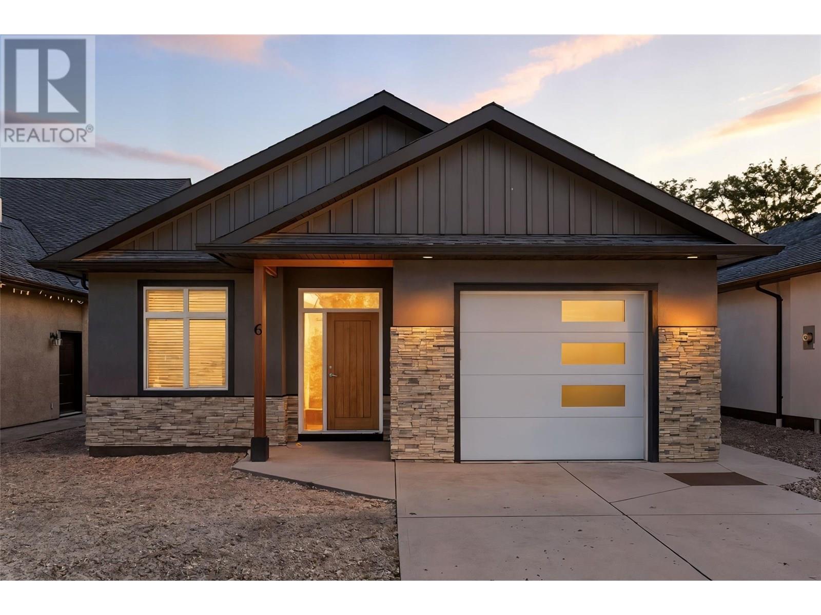 151 Beatty Avenue Nw Unit 6, Salmon Arm, BC V1E 2W4