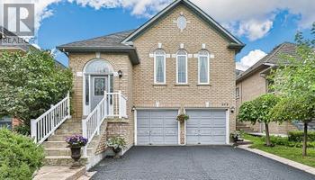 508 Stone Rd, Aurora, ON L4G 6Z6