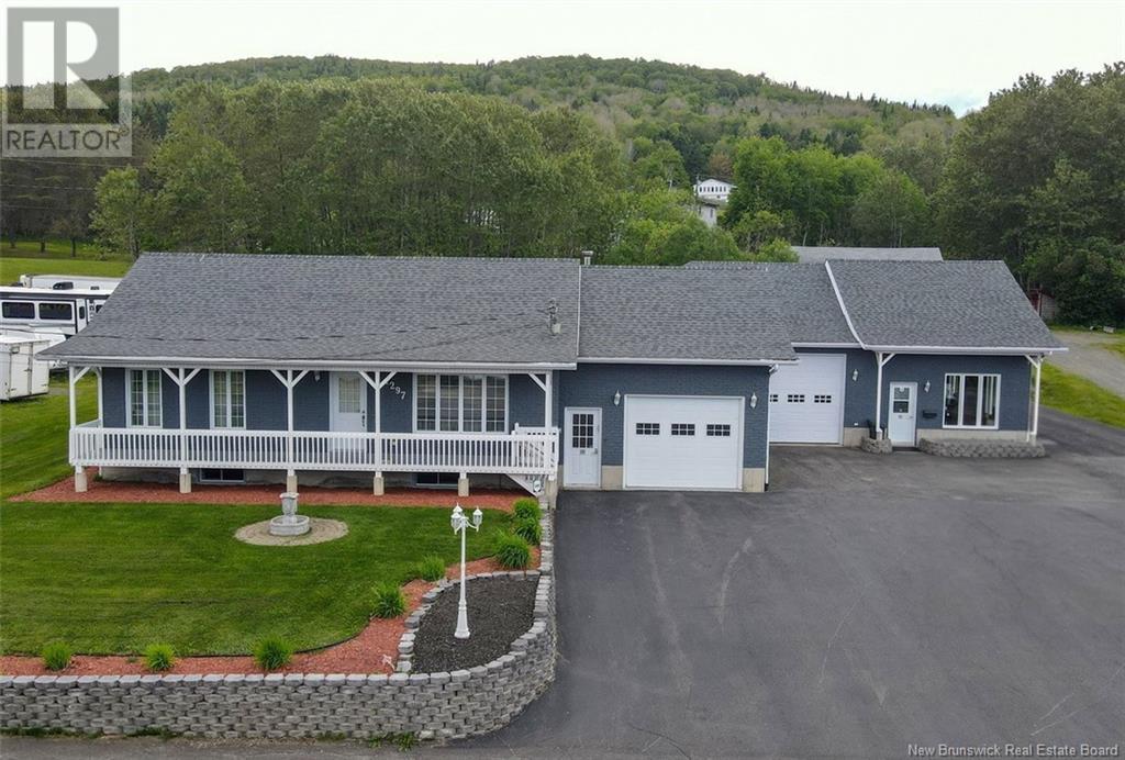 1297 Stfrancois St, Edmundston, NB E3V 4P2