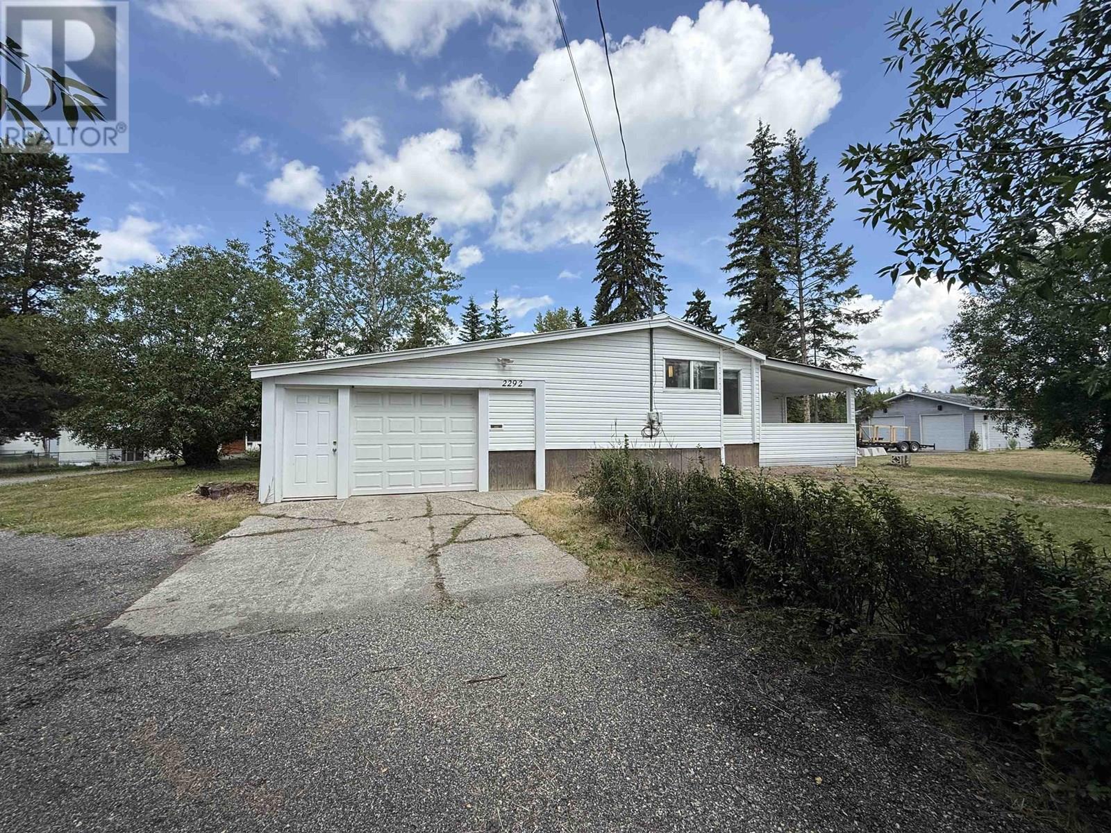 2292 Gassoff Rd, Quesnel, BC V2J 4E7