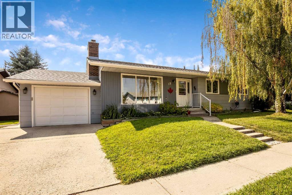 13 Trap Rd SW, High River, AB T1V 1C6