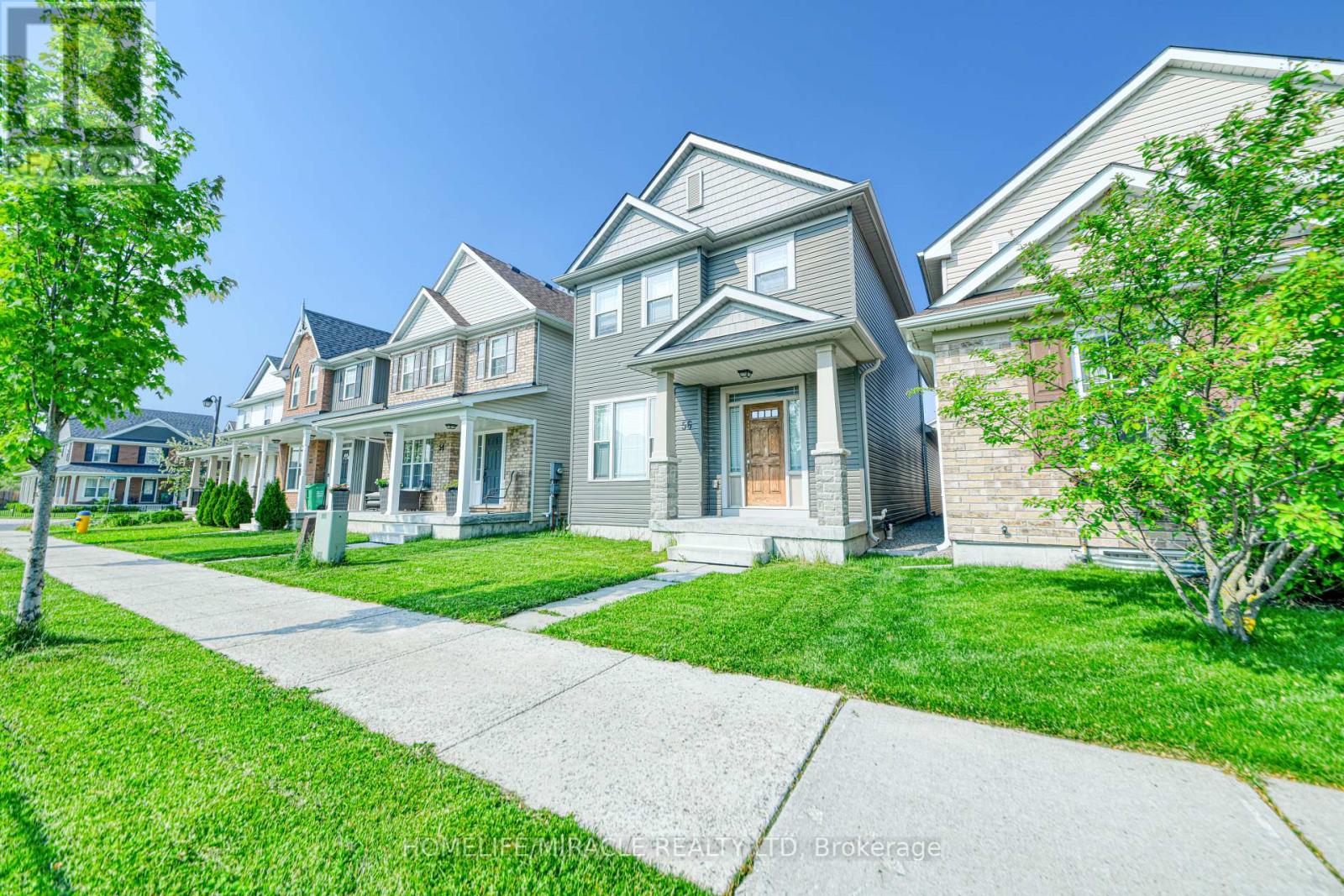 56 Flitton Ave Ward 5 Ave, Peterborough, ON K9H 7M9