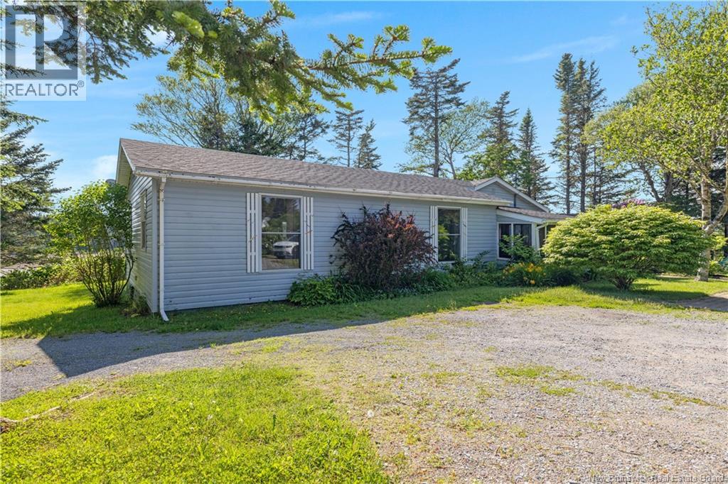 229 Mccarthys Point Rd, Pocologan, NB E5J 1A7