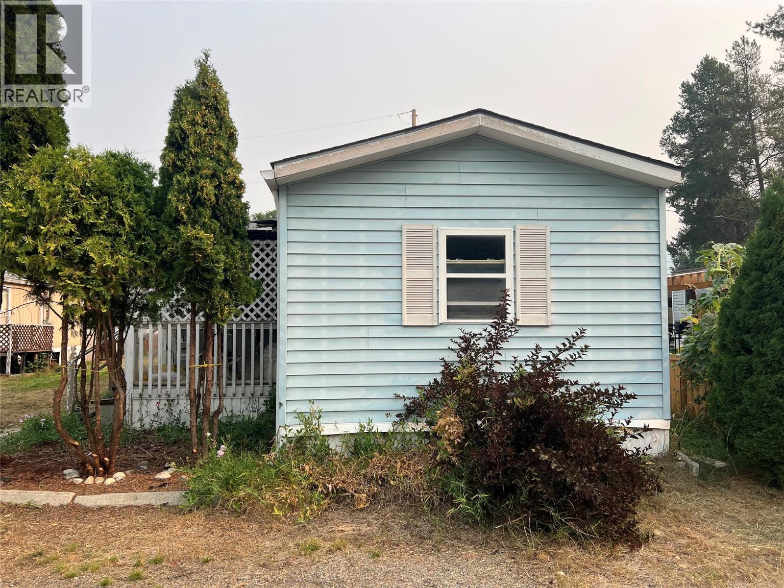 500 16th Avenue Unit 13, Genelle, BC V0G 1G0