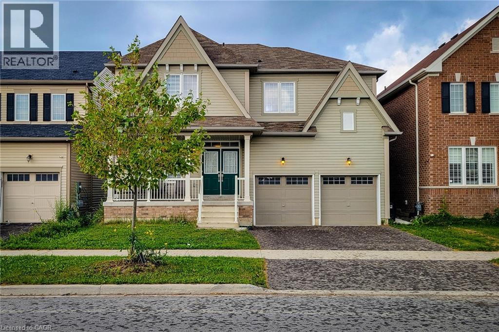 11 Seanesy Dr, Thorold, ON L3B 0G1