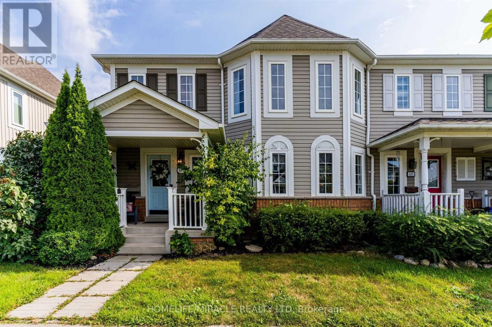 149 Carnwith Dr E, Whitby, ON L1M 2J5