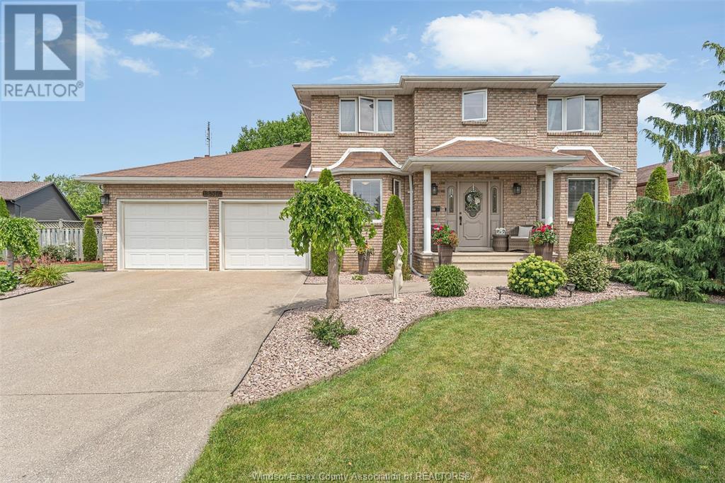 12314 Funaro Cres, Tecumseh, ON N9K 1B2