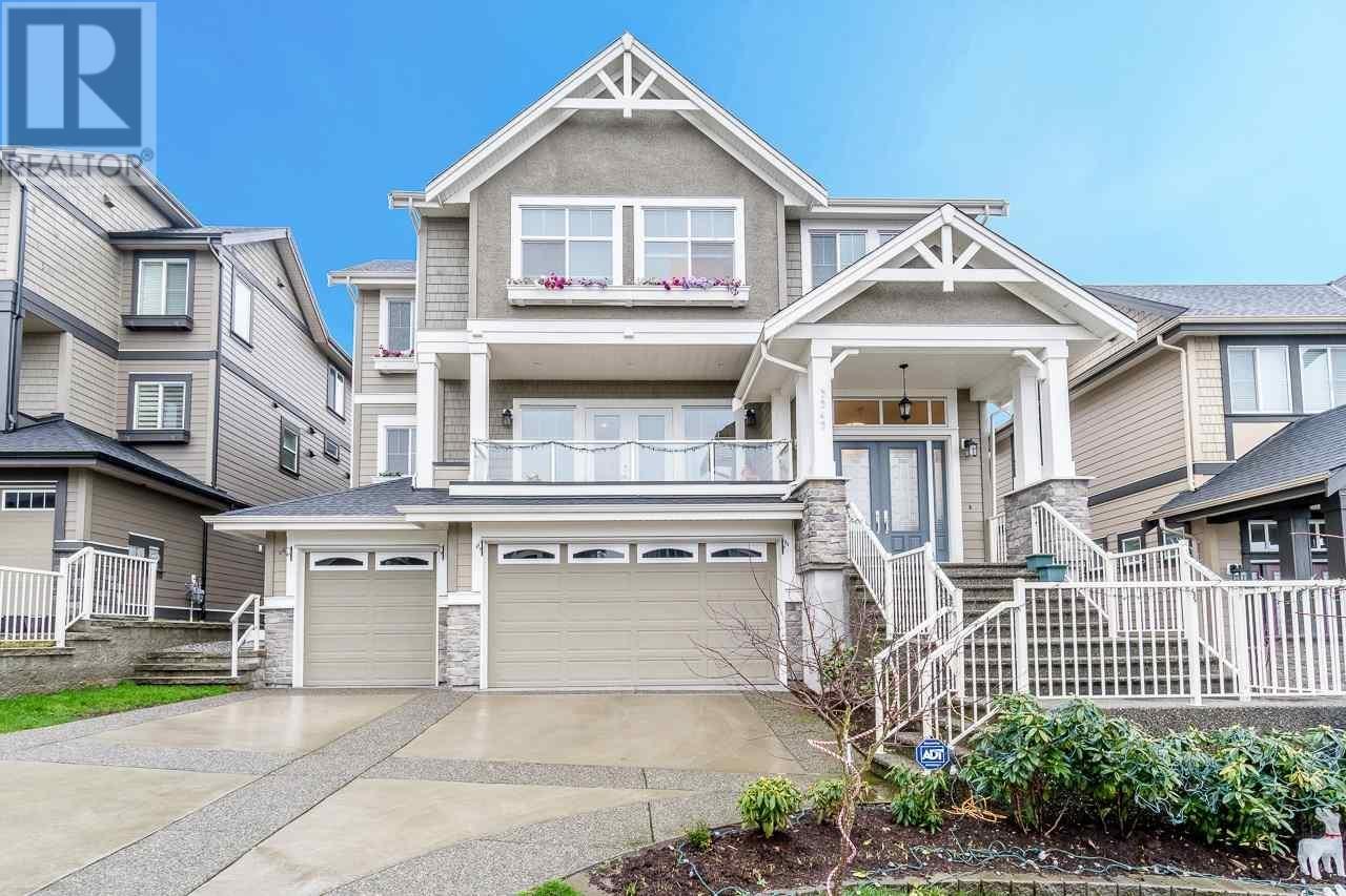 3545 Highland Dr, Coquitlam, BC V3E 0K2