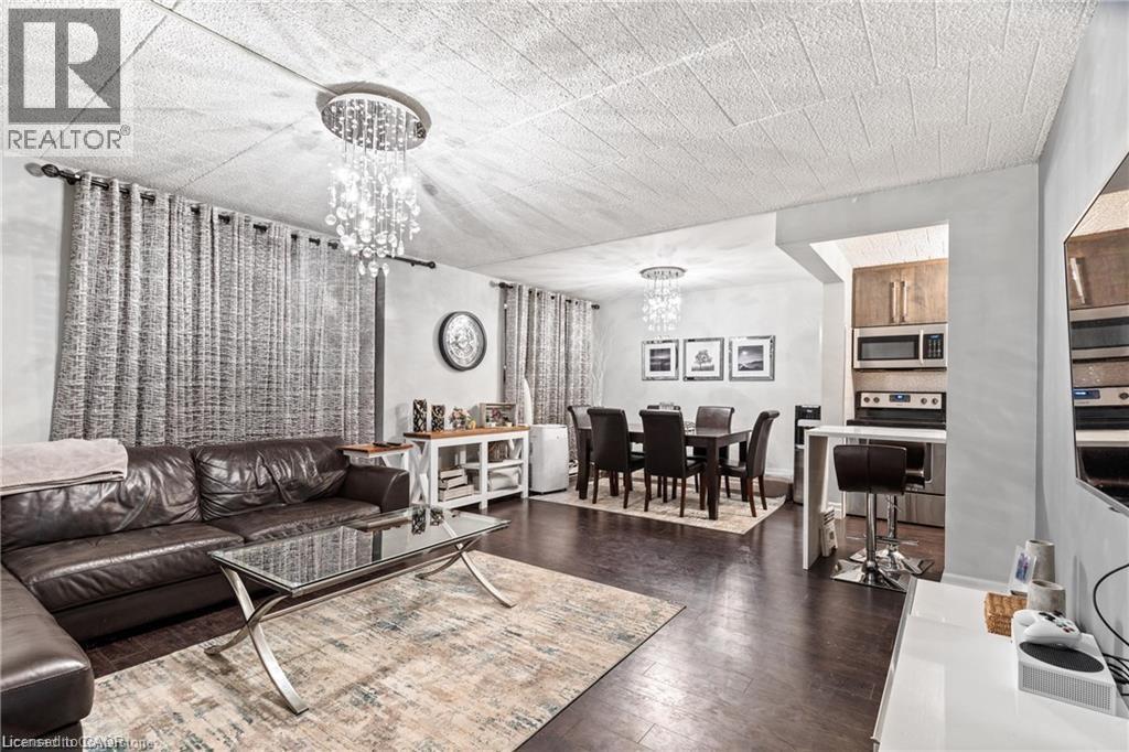 6 Walton Avenue Unit 310, Kitchener, ON N2C 2B5