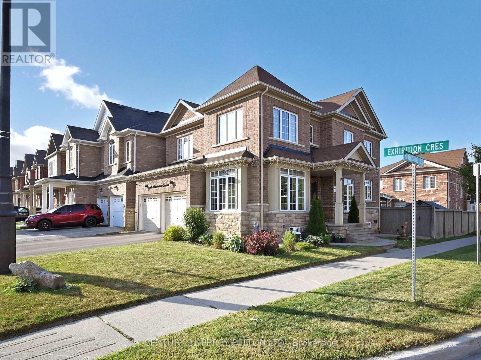 96 Humberstone Cres, Brampton, ON L7A 4B8