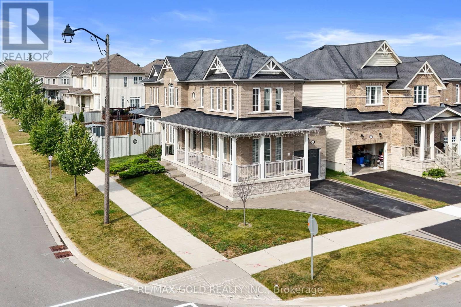 680 Armstrong Rd, Shelburne, ON L9V 3V4