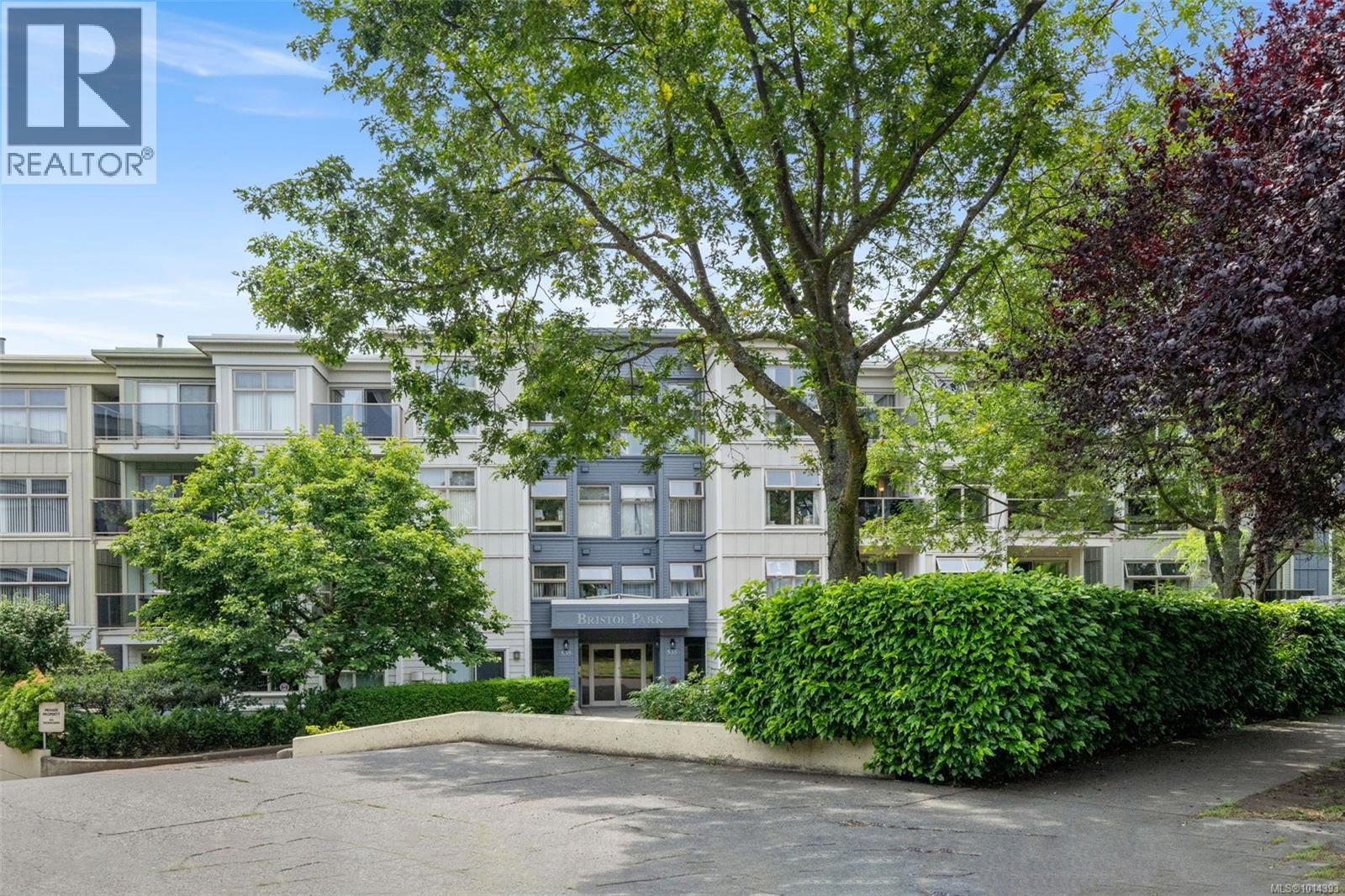 535 Manchester Rd Unit 203 Rd, Victoria, BC V8T 5J1