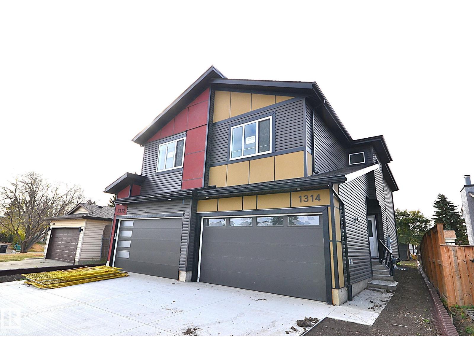 35 St Nw Unit 1312, Edmonton, AB T6L 3E8