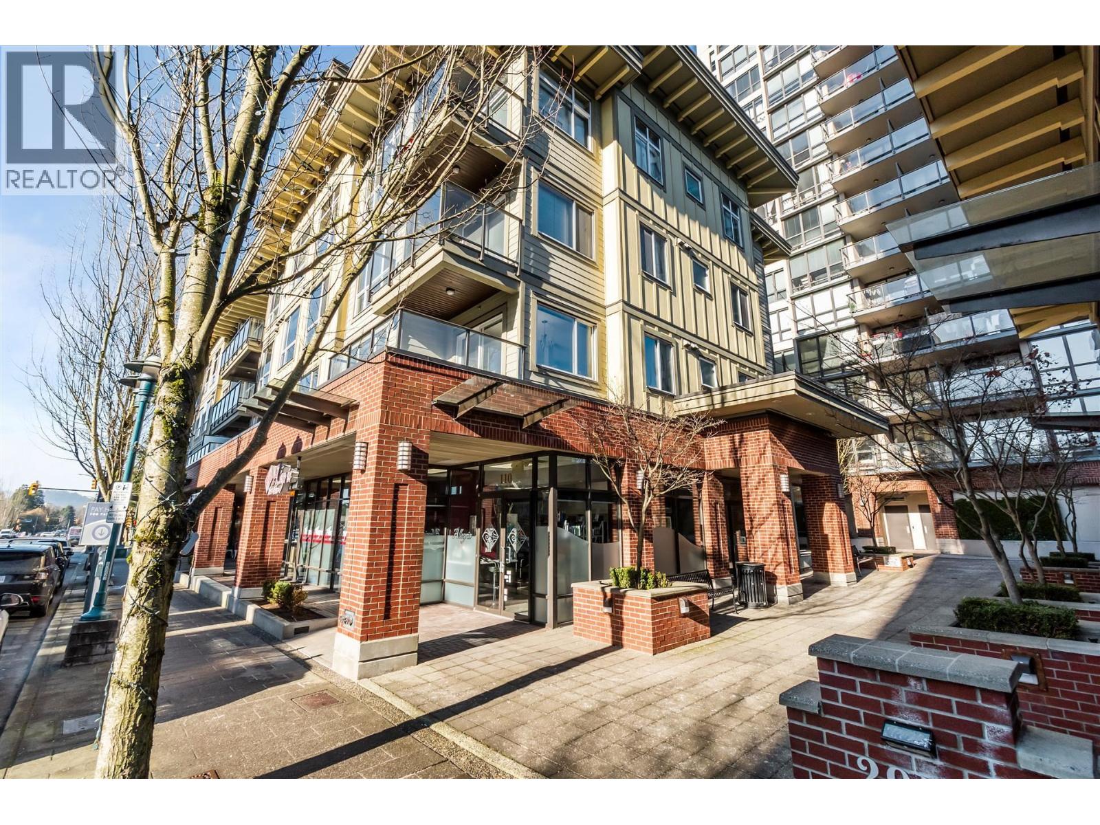 2957 Glen Dr, Coquitlam, BC V3B 0B5