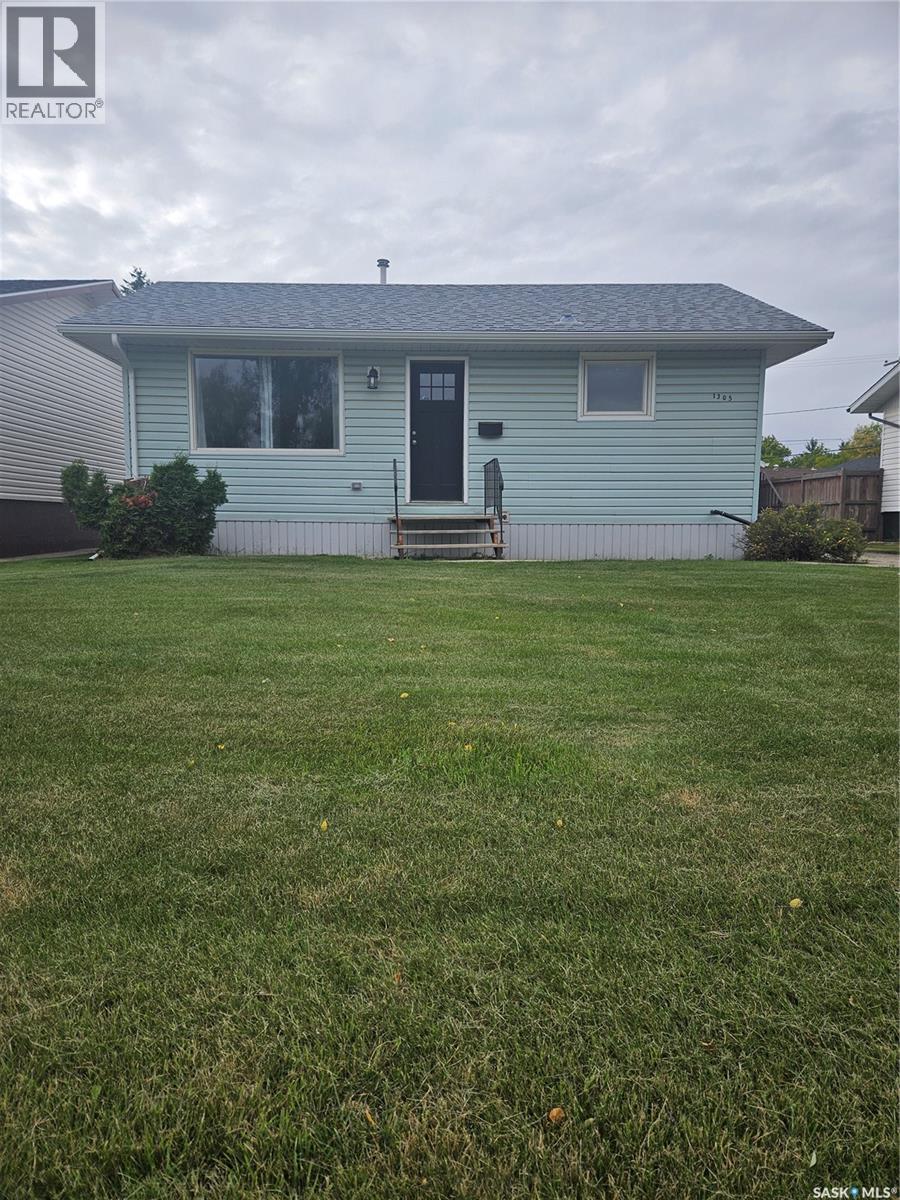 1305 96 Street, Tisdale, SK S0E 1T0