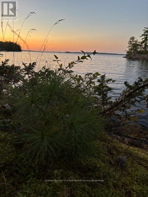 1355 Narrows Rd, Gravenhurst, ON P1P 1R2