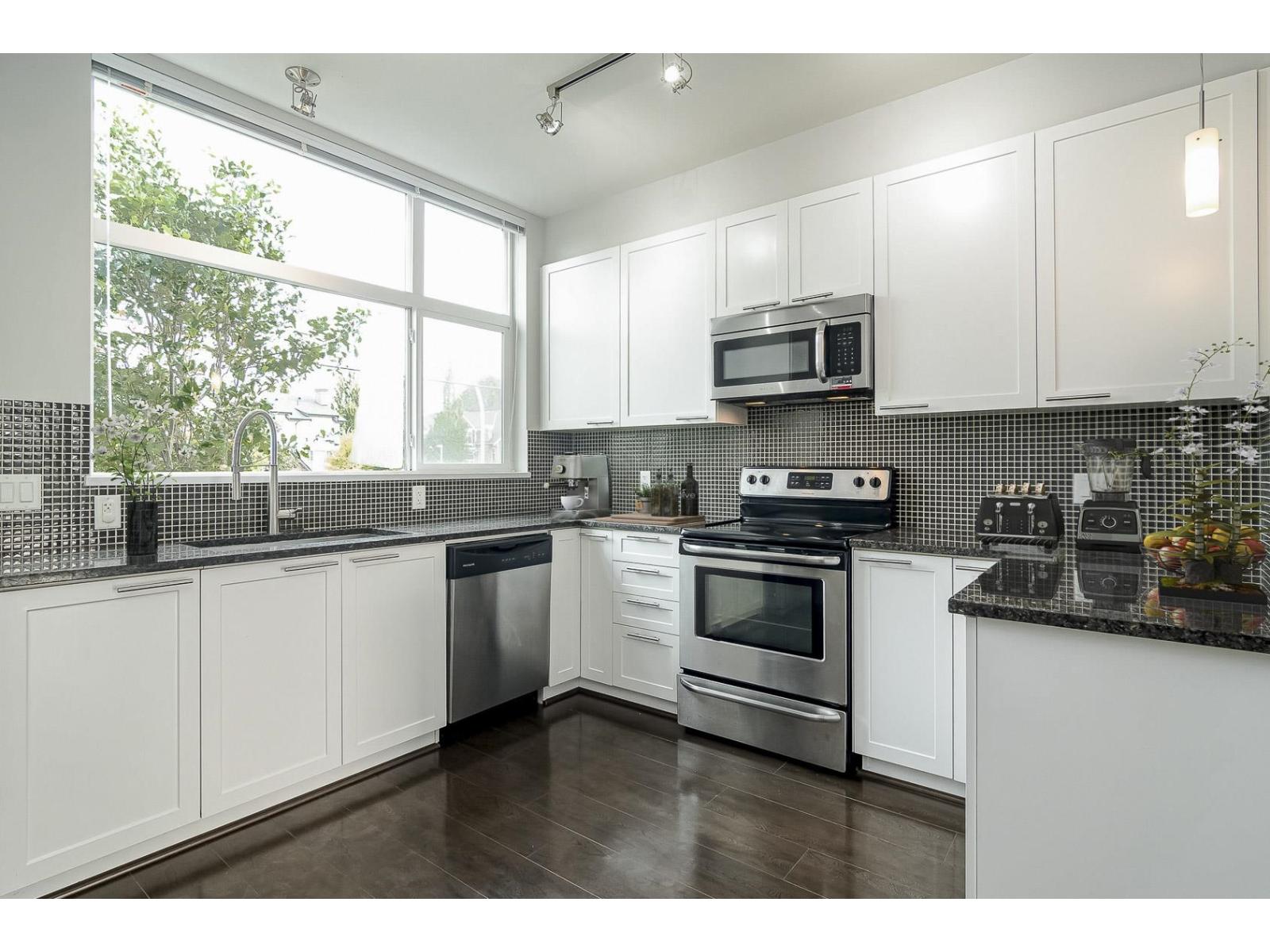 16223 23a Avenue Unit 28, Surrey, BC V3Z 6P4