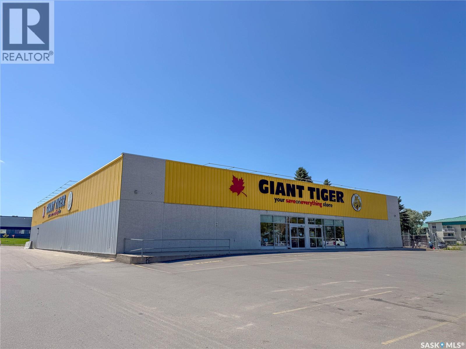 267 32 Street West, Prince Albert, SK S6V 5Z2